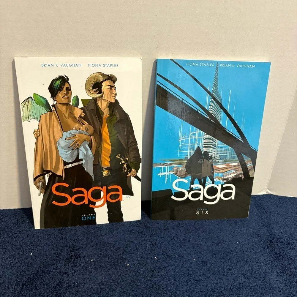 SAGA Vol. 1, 6 Image Graphic Novel Brian Vaughan Fiona Staples Space Opera Comic